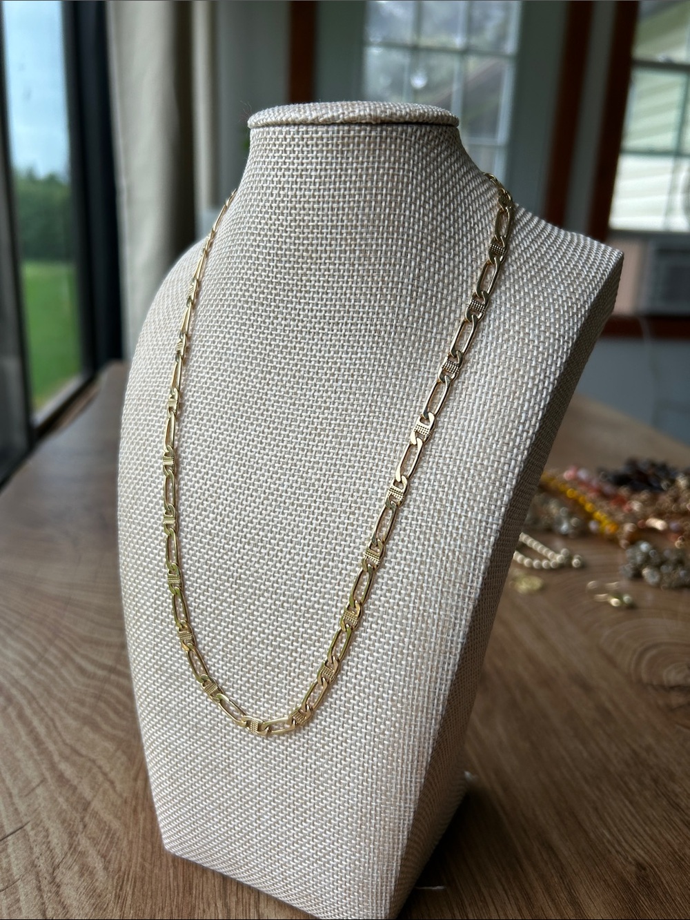 Gold Figaro Link Necklace NWOT
